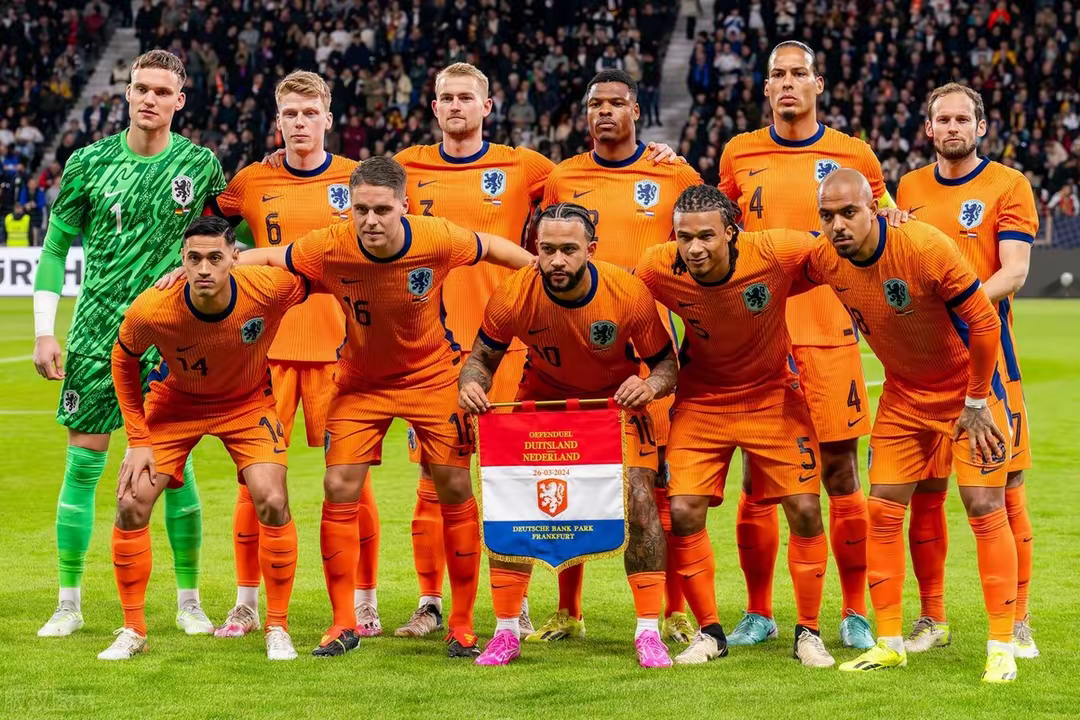 荷兰鏖战瑞士,拉什福德点燃赛场 荷兰鏖战瑞士,拉什福德点燃赛场