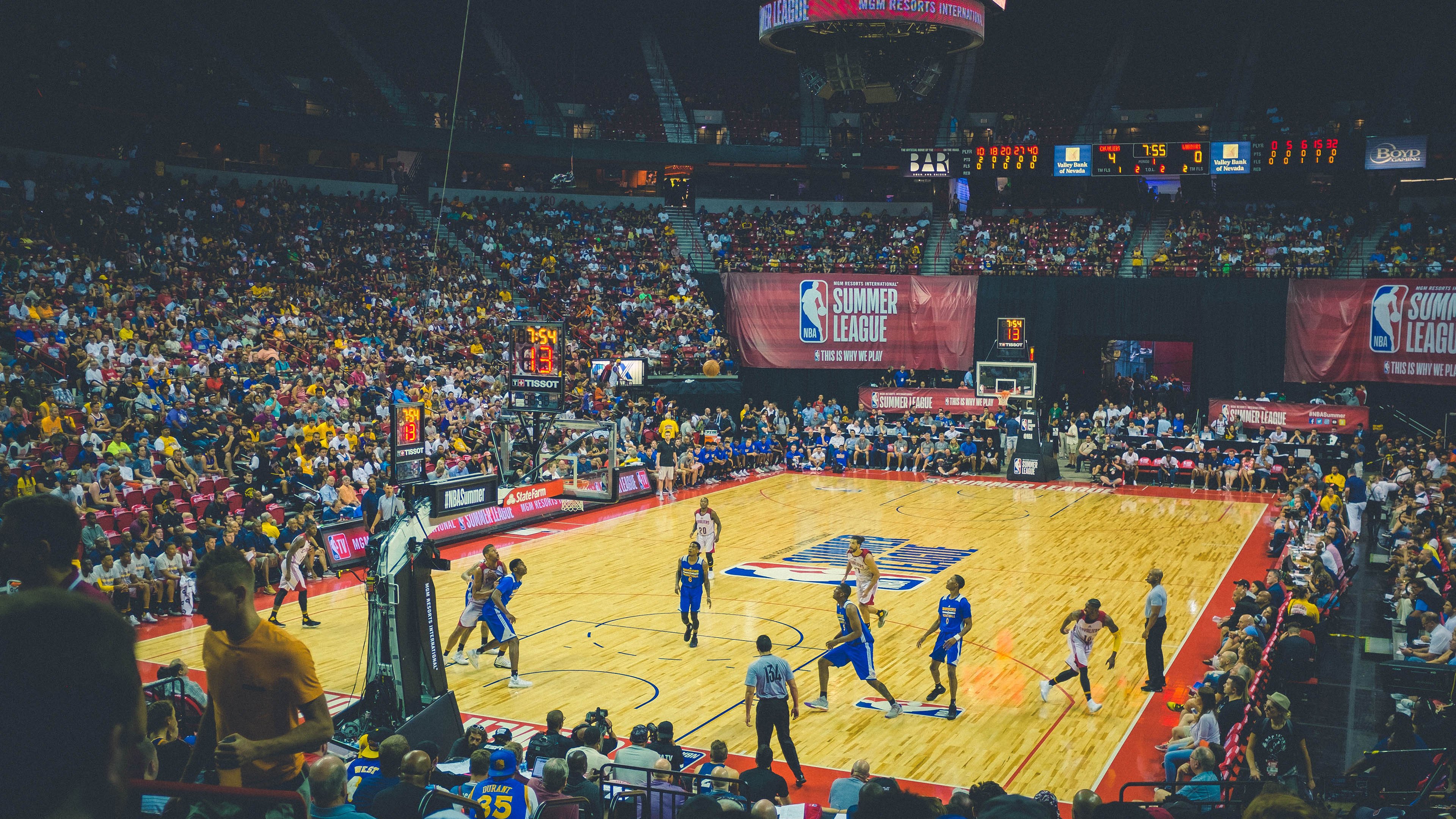 英格拉姆教科书级表现点燃英超争冠之夜,诠释何为决定性巨星