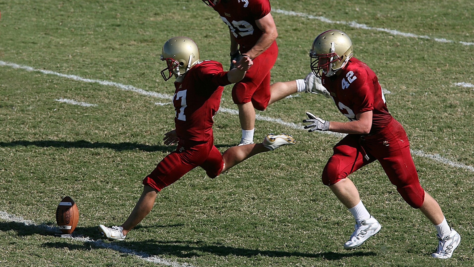 雷霆血拼篮网,恩比德接管季后赛,巨星的诞生与团队的淬炼