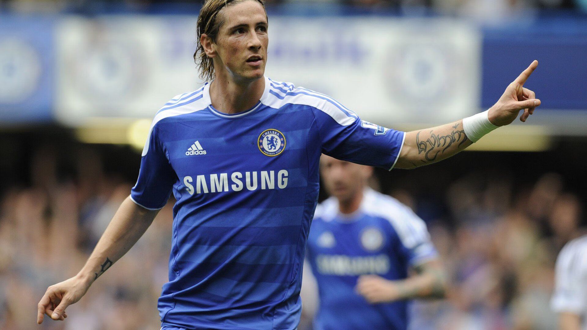 赛道双响炮，威廉姆斯碾压二队，阿隆索点燃赛场激情